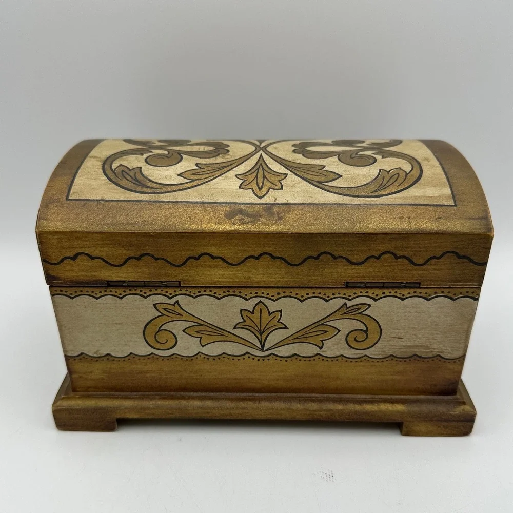 Vintage Sankyo Wood Music Jewelry Box Strangers in the Night Not‎ Working